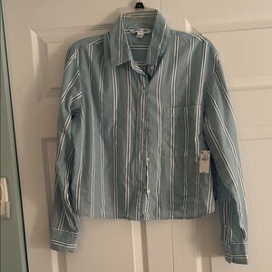 Old Navy Blue Striped Crop Top